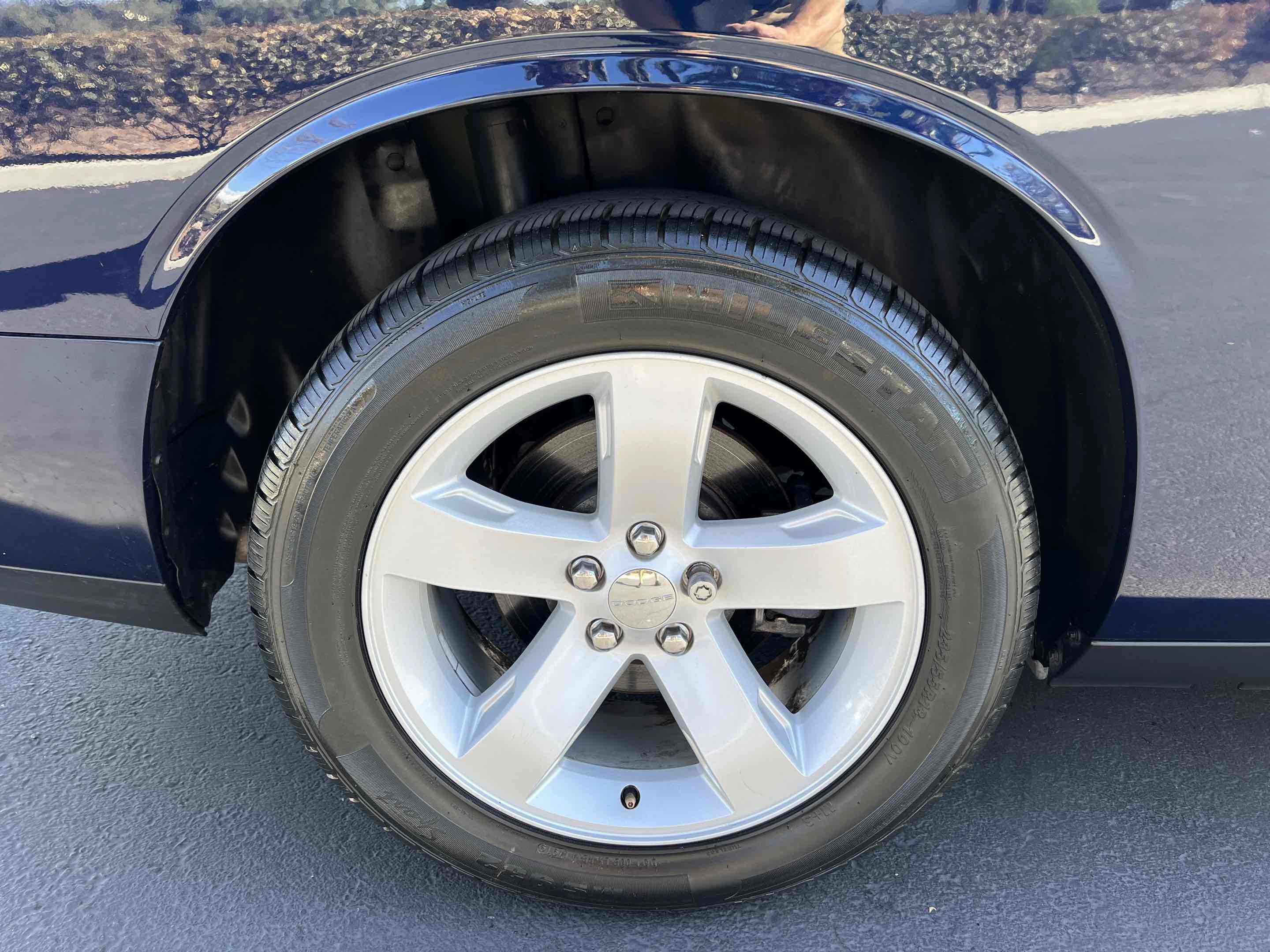 Used 2014 Dodge Challenger R/T RWD image 44