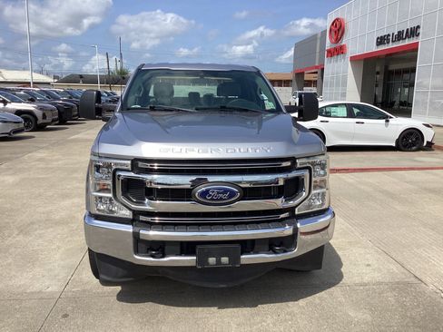 Used 2021 Ford F250 XL w/ STX Appearance Package AWD/4WD image 2