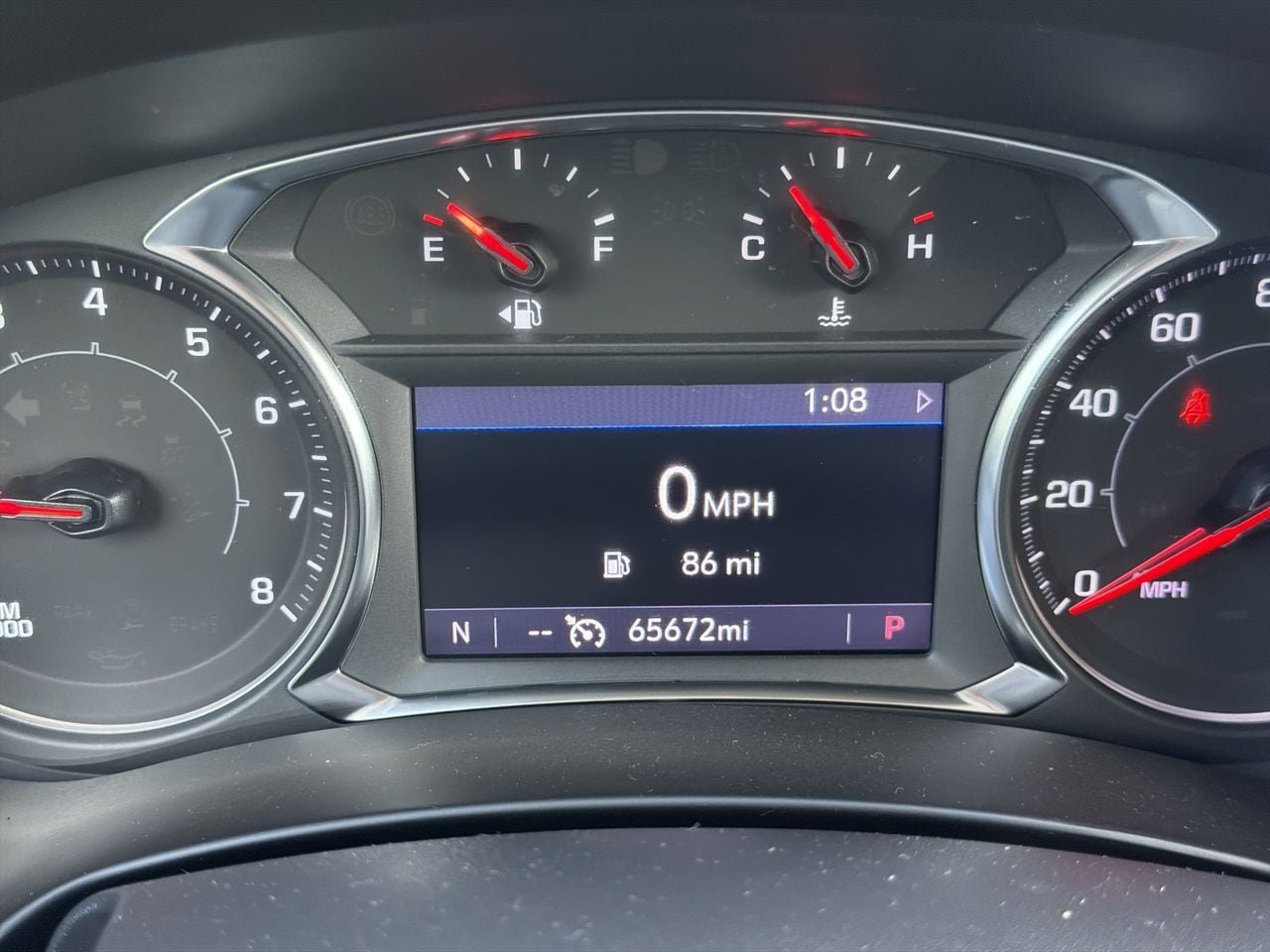 Used 2023 GMC Terrain SLT AWD/4WD image 15
