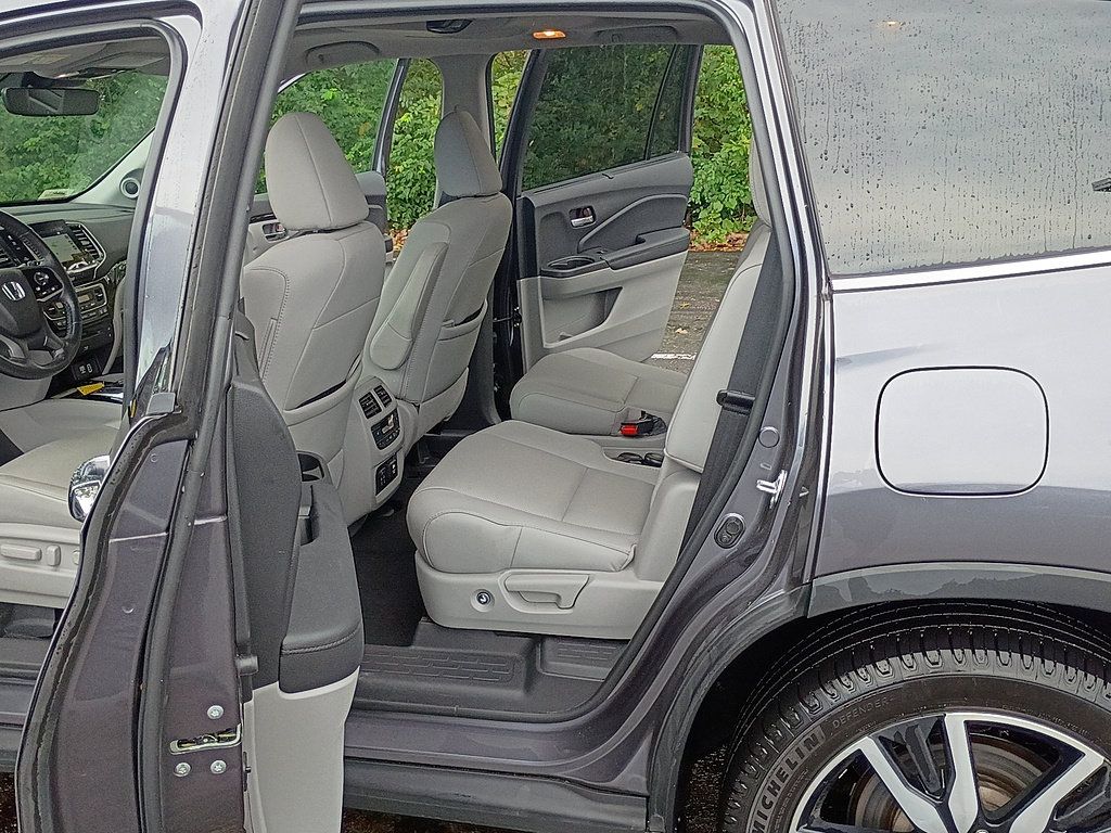 Used 2021 Honda Pilot Elite image 13