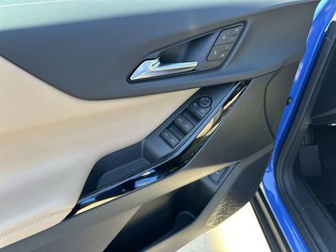 New 2025 Chevrolet Equinox ACTIV w/ Convenience Package III FWD image 21