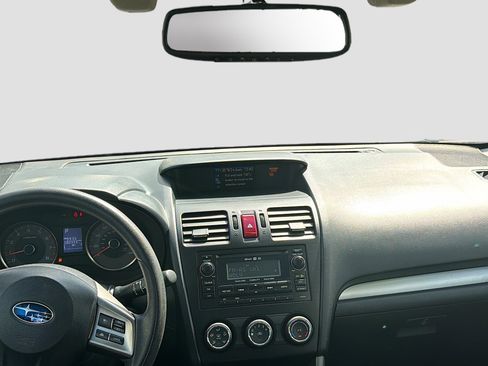 Used 2015 Subaru Forester 2.5i Premium image 18