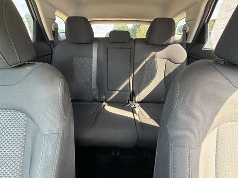 Used 2023 Kia Sportage LX AWD/4WD image 21