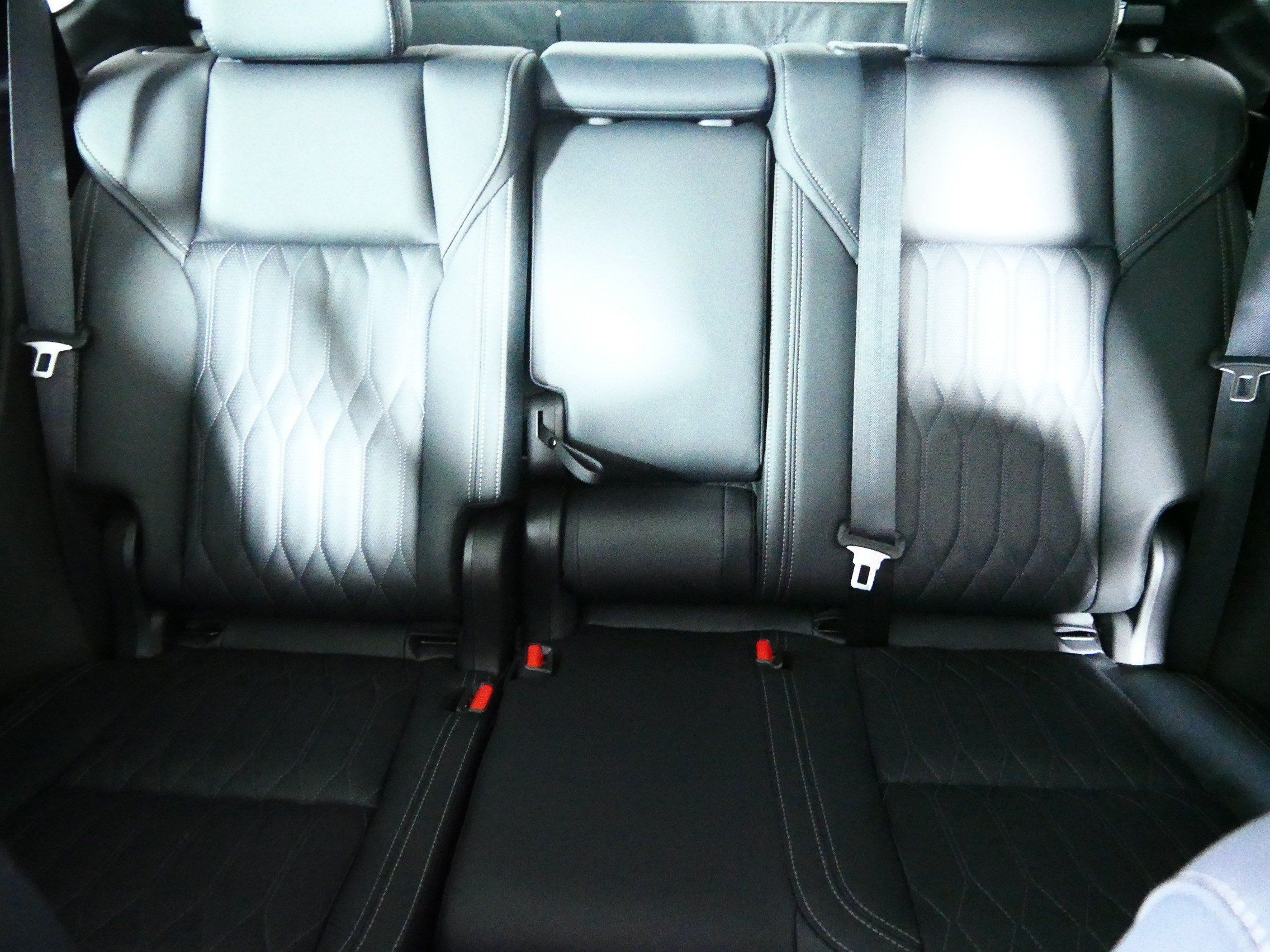 New 2026 Mitsubishi Outlander SEL AWD/4WD image 3