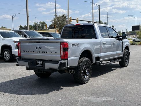 Used 2024 Ford F250 Lariat w/ Lariat Ultimate Package AWD/4WD image 11