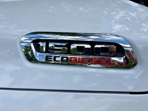 Used 2021 RAM 1500 Limited AWD/4WD image 14