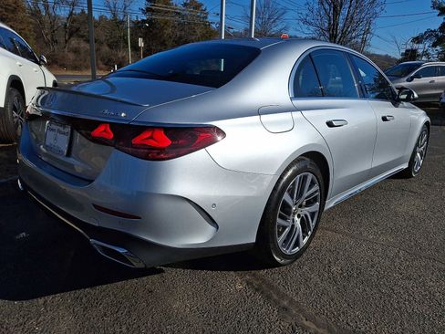 Used 2026 Mercedes-Benz E 350 4MATIC Sedan image 5