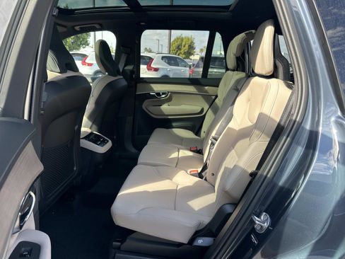 New 2026 Volvo XC90 B6 Plus w/ Protection Package Premier image 17