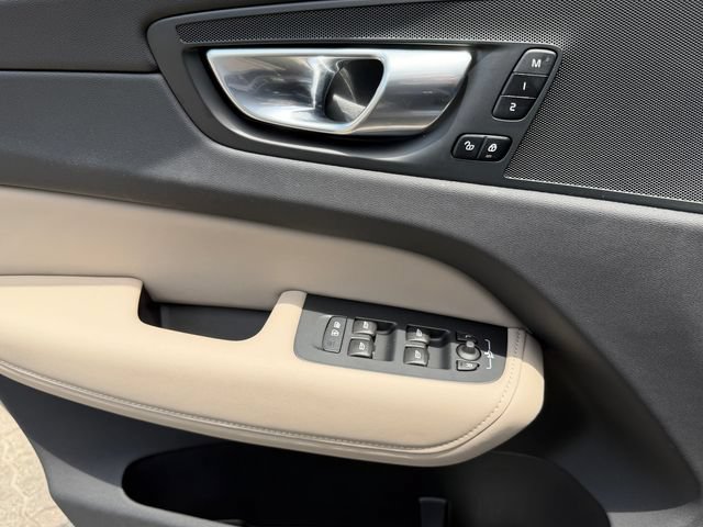 Used 2026 Volvo XC60 B5 Core AWD/4WD image 27
