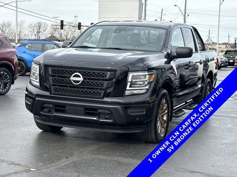 Certified 2024 Nissan Titan SV w/ SV Bronze Edition Package image 11