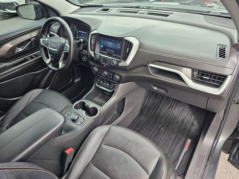 Used 2020 GMC Terrain SLT AWD/4WD image 16