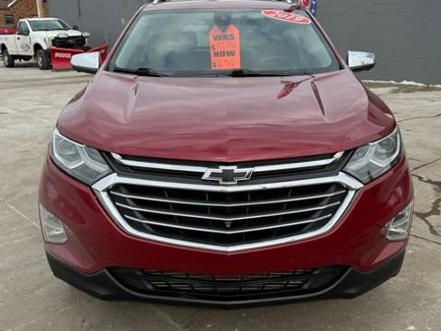 Used 2019 Chevrolet Equinox Premier image 4