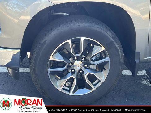 Certified 2024 Chevrolet Silverado 1500 LT image 9