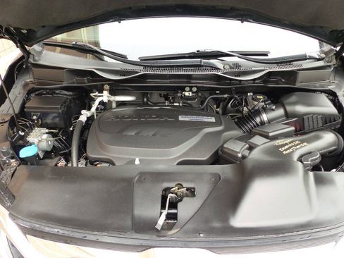 Used 2018 Honda Odyssey EX-L image 16
