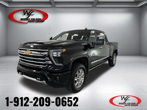 New 2026 Chevrolet Silverado 2500 High Country w/ Technology Package AWD/4WD image 1