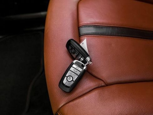 Used 2018 Ford F150 King Ranch w/ Equipment Group 601A Luxury AWD/4WD image 54