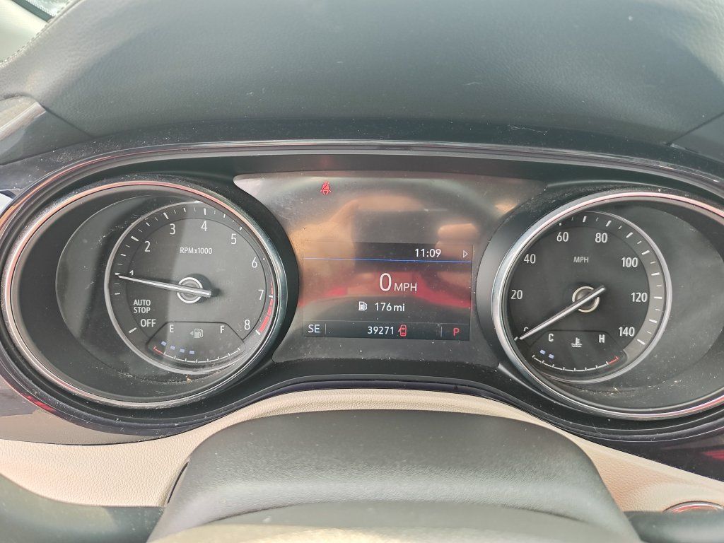 Used 2022 Buick Encore GX Select FWD image 18