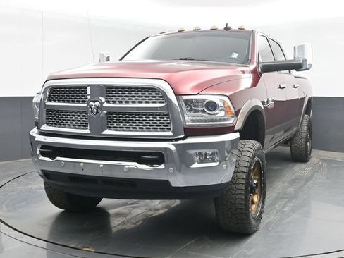 Used 2018 RAM 2500 Laramie w/ Snow Chief Group AWD/4WD image 10