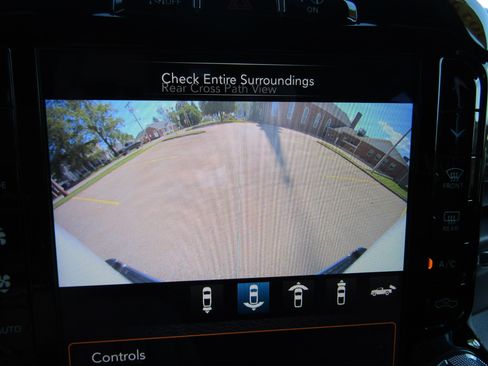 Used 2019 RAM 1500 Limited AWD/4WD image 36