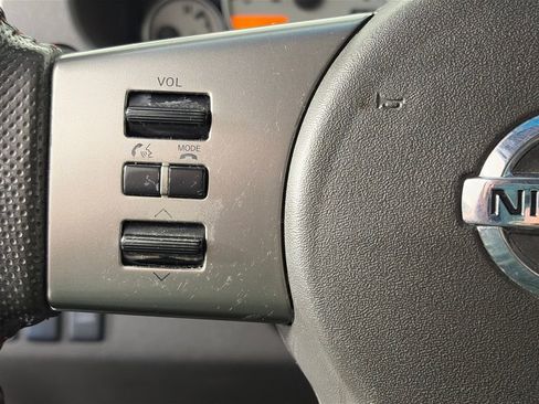 Used 2012 Nissan Xterra PRO-4X w/ Pro-4x Leather Pkg image 17