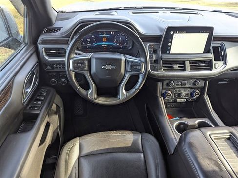 Used 2022 Chevrolet Tahoe Z71 w/ Luxury Package image 14