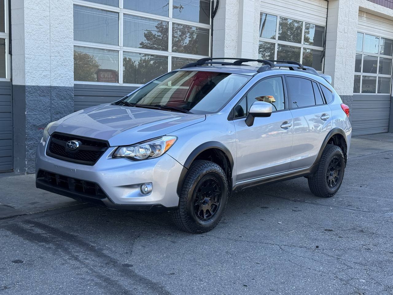 Used 2014 Subaru Crosstrek 2.0i Limited AWD/4WD image 1