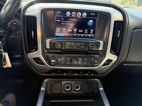 Used 2018 GMC Sierra 1500 SLT w/ Texas SLT Premium Package AWD/4WD image 11