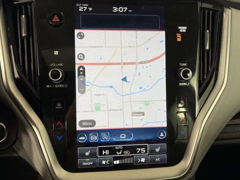 Used 2021 Subaru Outback Limited image 22