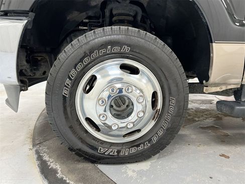 Used 2011 Ford F350 Lariat w/ Lariat Interior Pkg image 21