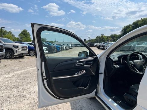 Used 2013 Chevrolet Malibu LT w/ Power Convenience Package FWD image 15