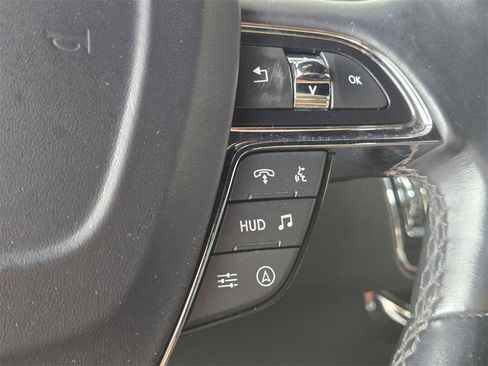 Used 2024 Lincoln Navigator Reserve image 32