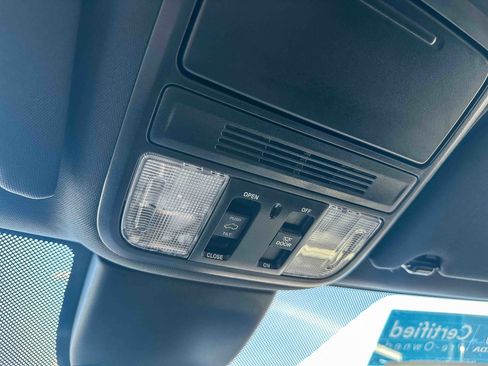 Certified 2024 Honda Odyssey Sport image 38