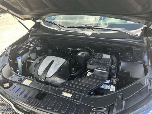 Used 2013 Kia Sorento SX FWD image 28