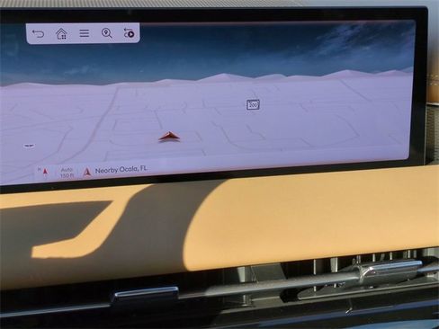 Certified 2025 Genesis G80 2.5T image 18