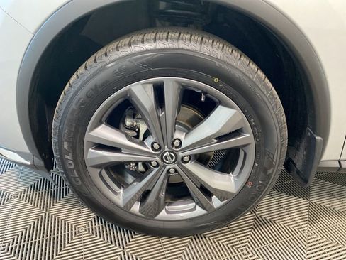 Used 2020 Nissan Murano Platinum w/ Cargo Package AWD/4WD image 3
