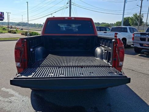 Used 2024 RAM 1500 Warlock AWD/4WD image 23