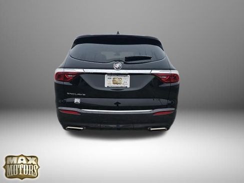 Used 2024 Buick Enclave Essence image 8