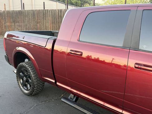 Used 2017 RAM 2500 Laramie w/ Sport Appearance Group AWD/4WD image 9
