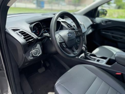 Used 2017 Ford Escape S FWD image 20