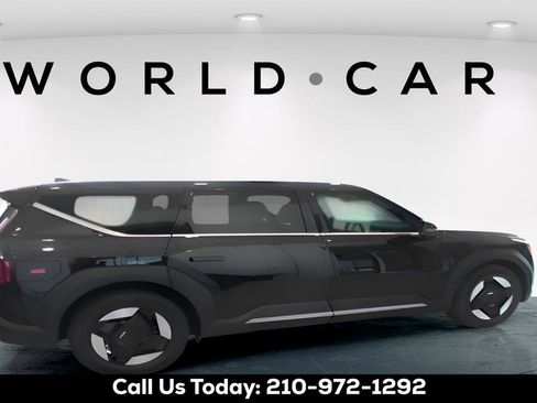 New 2026 Kia EV9 Light RWD image 8