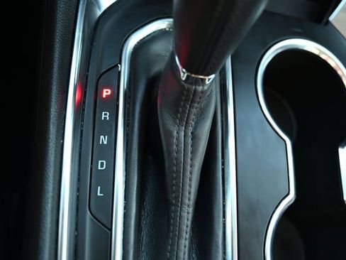 Used 2020 Chevrolet Traverse LT w/ LT Premium Package image 26