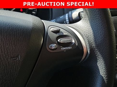Used 2017 Nissan Pathfinder S AWD/4WD image 19