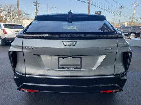 New 2026 Cadillac Lyriq Luxury w/ LPO, Floor Liner Package AWD/4WD image 4