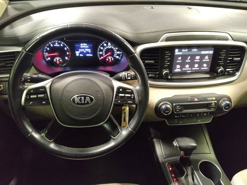 Used 2020 Kia Sorento LX w/ LX I4 Convenience Package AWD/4WD image 22
