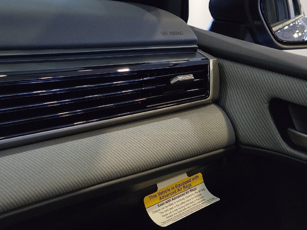 New 2026 Toyota Camry SE w/ Convenience Package FWD image 23