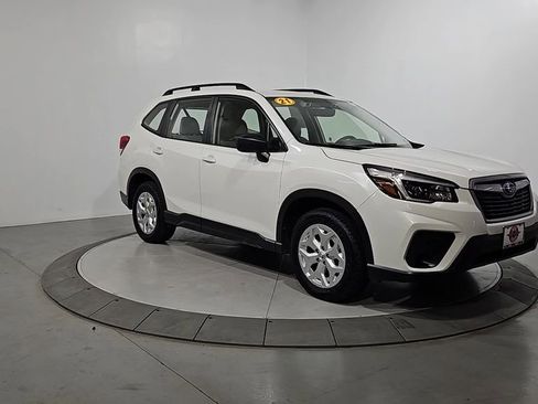 Used 2021 Subaru Forester image 8