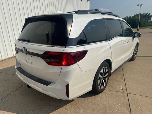 Used 2026 Honda Odyssey EX-L image 8