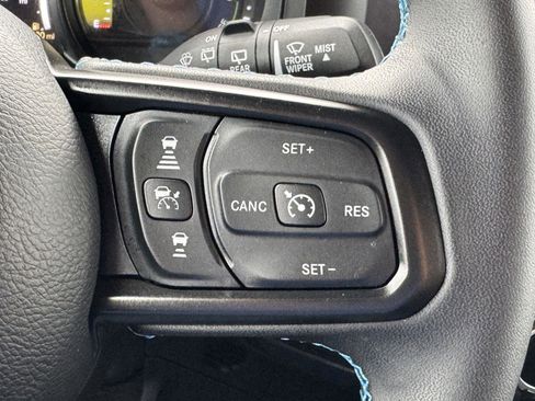 Used 2025 Jeep Wrangler Unlimited Rubicon 4xe w/ Convenience Group image 21