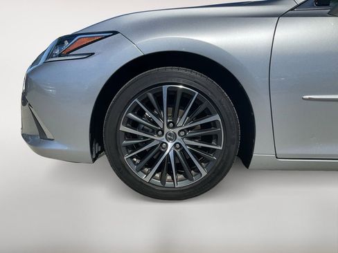 Used 2022 Lexus ES 350 w/ Premium Package image 36