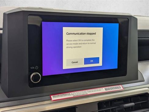 Used 2024 Toyota Tacoma SR5 image 11